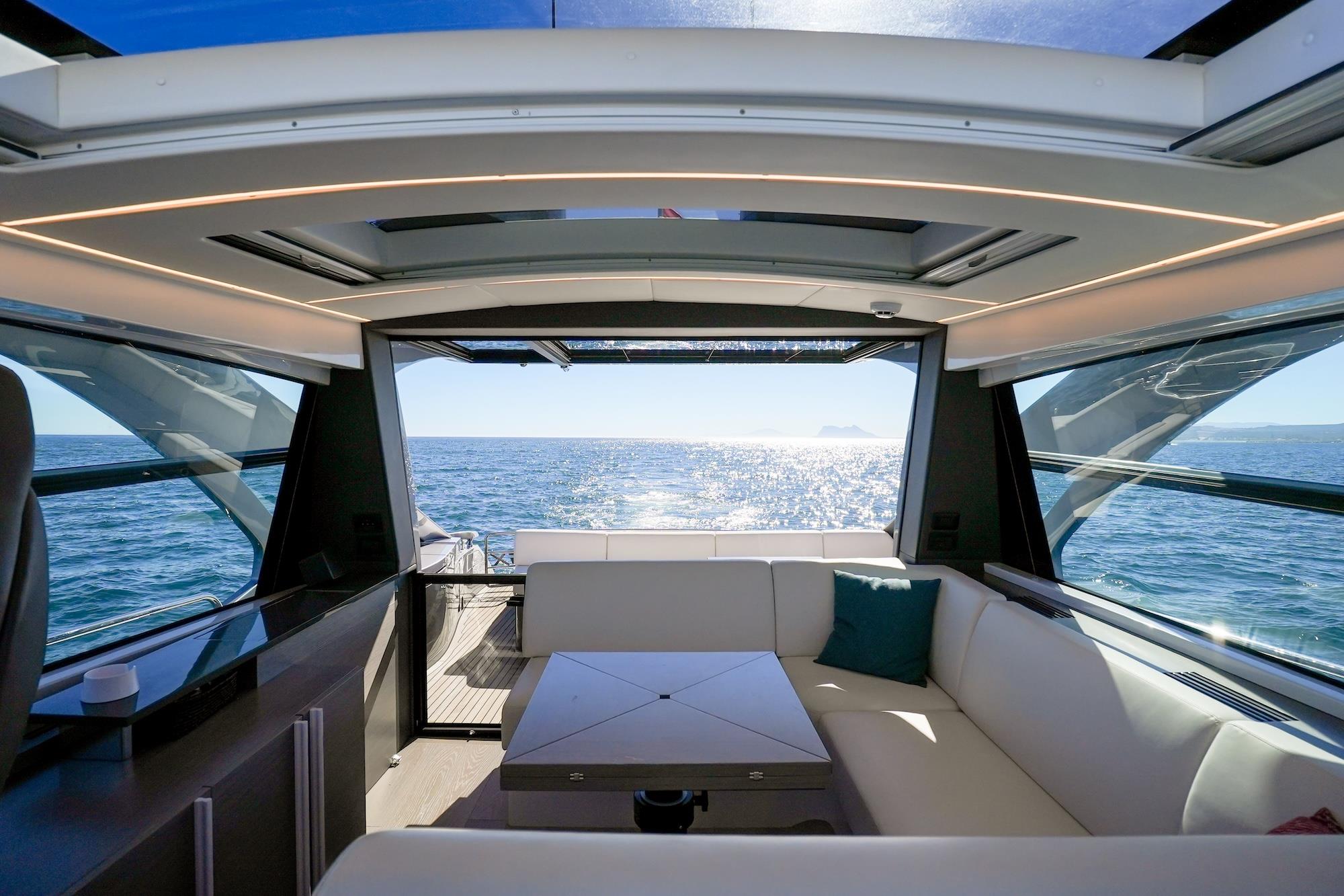 2024 PERSHING 5X 